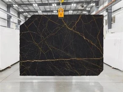 Material av svart marmor